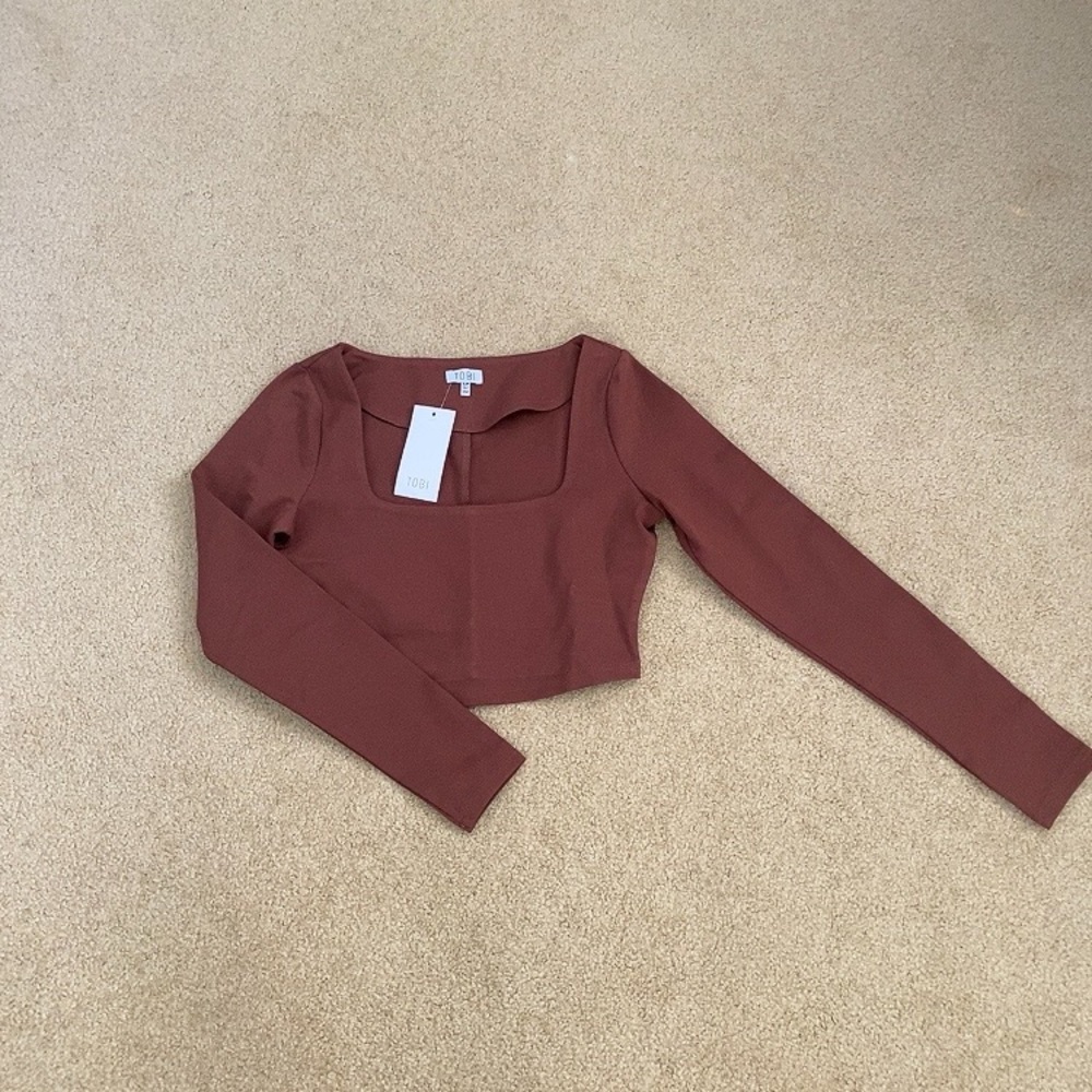 NWT Brown Tobi Crop Long Sleeve Square Neck Top